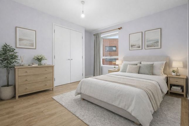 Apartment 124, Burford Wharf Apartments, Cam Road, Stratford photo 2