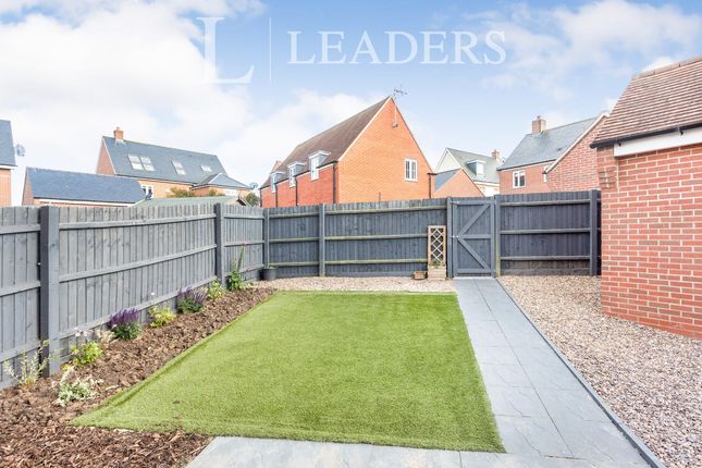 29, Bobbins Way, Bobbins Way photo 4