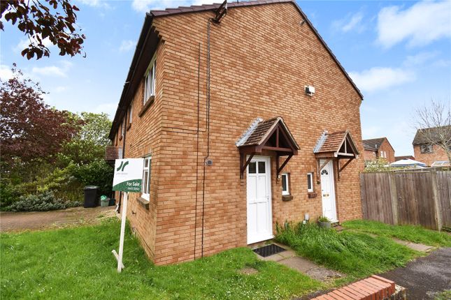 Terraced house for sale in Bowes Road, Thatcham, Berkshire