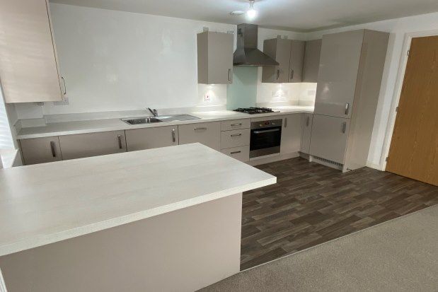 Flat to rent in Rosso Close, Doncaster