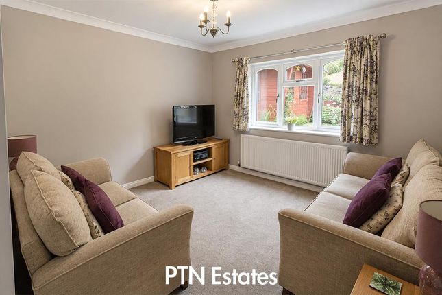 236, Mount Pleasant, Kingswinford photo 4