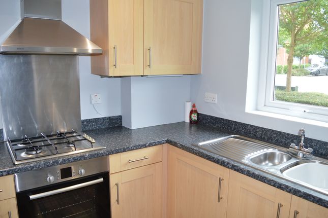 Seager Way, Poole photo 2