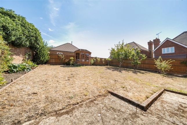 1, Wellhurst Close, Orpington photo 4