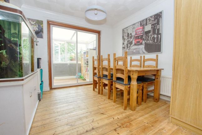 36, Kinsbourne Way, Southampton photo 4