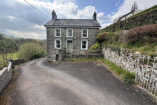 Garth, Cwrtnewydd, Llanybydder photo 5