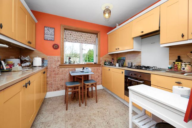 121, Dunearn Drive, Kirkcaldy photo 2