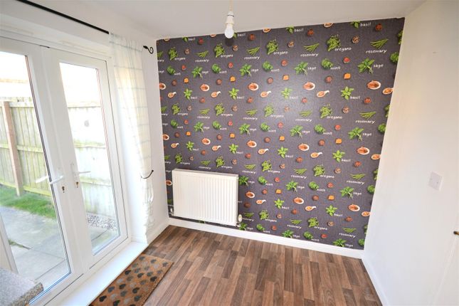 3, Pinewood Close, Newton Aycliffe photo 3
