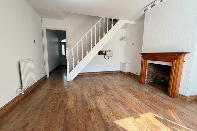 21, Mooreland Road, Bromley photo 3