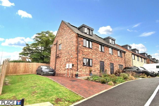 Thumbnail Semi-detached house for sale in Barnwell Place, Alveston, Bristol