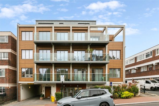 Thumbnail Flat for sale in Chatham Road, London