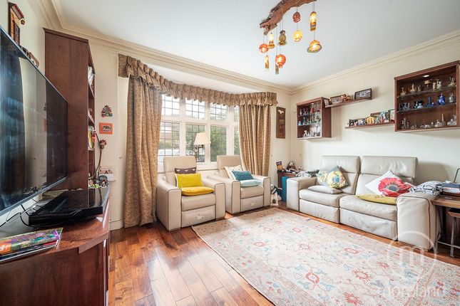 Thumbnail Detached house for sale in Beechwood Avenue, Finchley