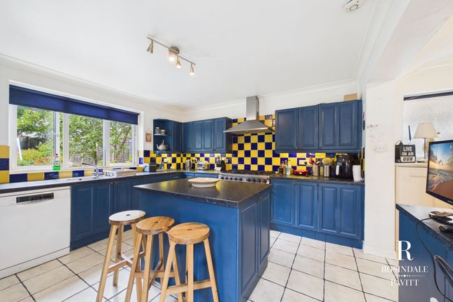 18 Park Hill Road, Wallington photo 4