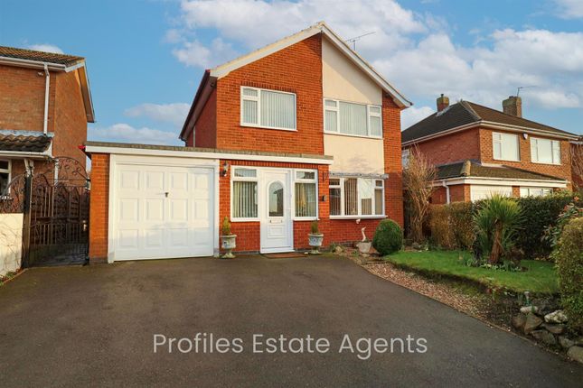 Thumbnail Detached house for sale in Sharpless Road, Burbage, Hinckley