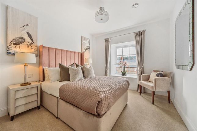 Flat for sale in High Street, Great Missenden