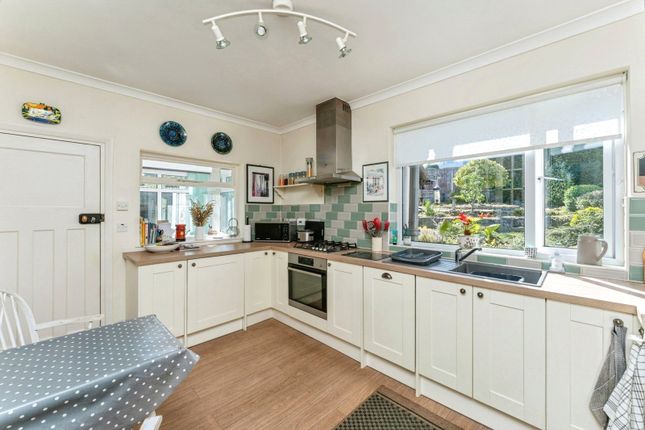 23, Talton Crescent, Denbighshire photo 4