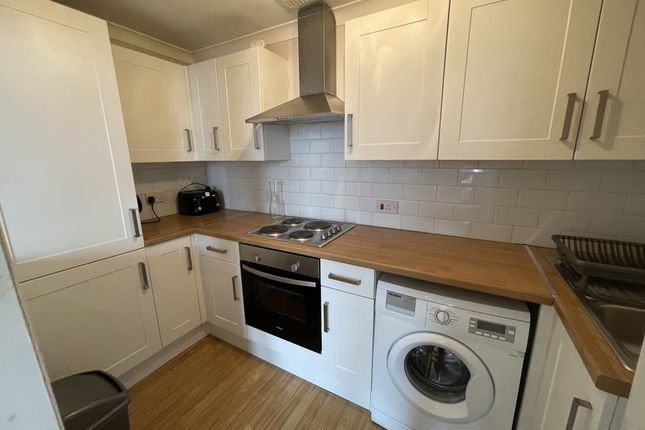 Thumbnail Flat to rent in Corso Street, Dundee
