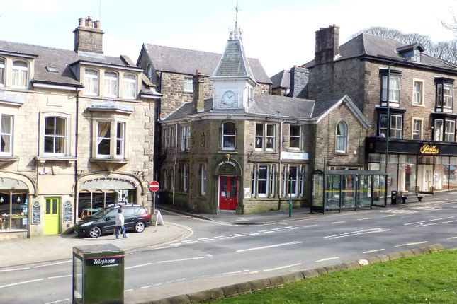 Thumbnail Restaurant/cafe for sale in Terrace Road, Buxton