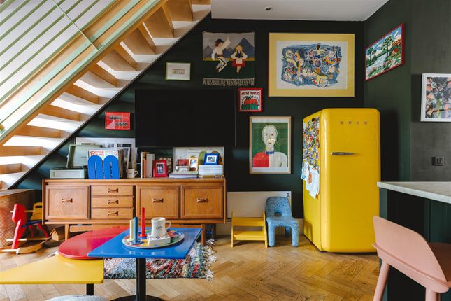 3 Piano Lane, London photo 2