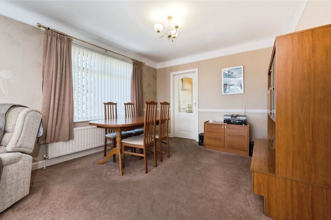 29, Solent Avenue, Hampshire photo 4