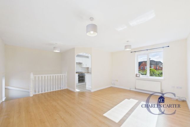 3 Lancer Close, Tewkesbury photo 2