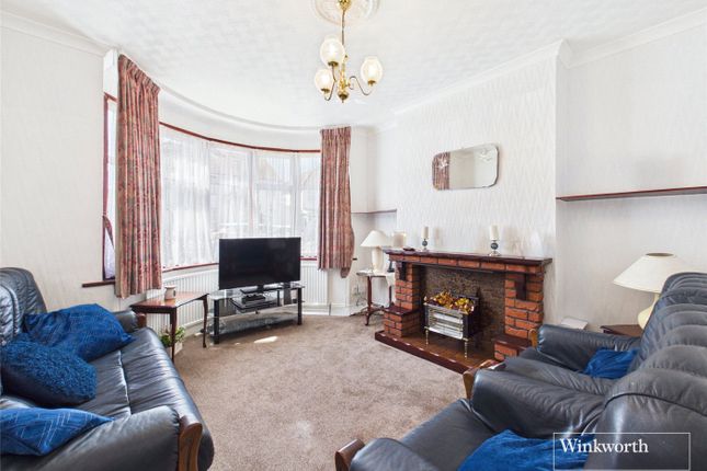 11, St. Georges Avenue, London photo 2