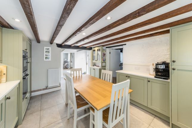 Ashdown Cottage, High Street, Hinton Waldrist, Nr Faringdon photo 2
