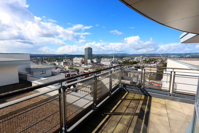 Penthouse to rent in Churchill Way, Cardiff