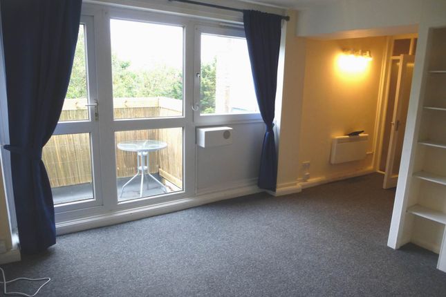 12 Crescent Court, Crescent Road, Reading photo 4