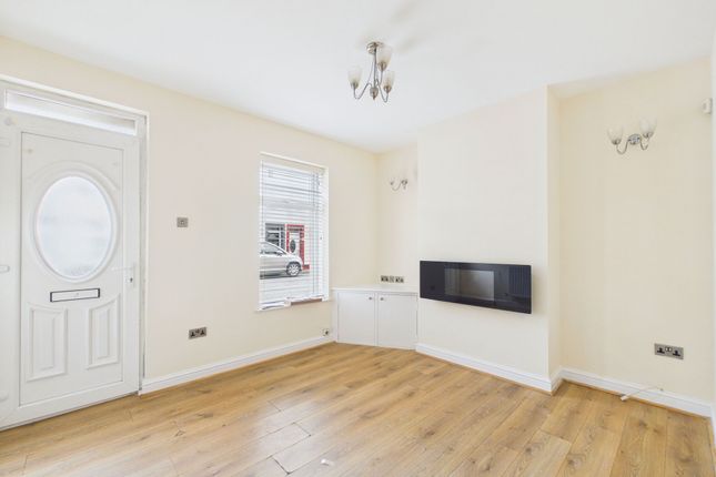 28 Bolton Street, Workington photo 3