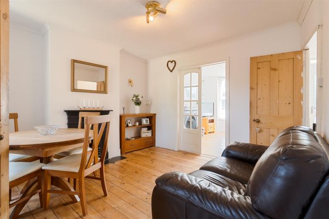 24, Heath Road, Maidstone photo 3