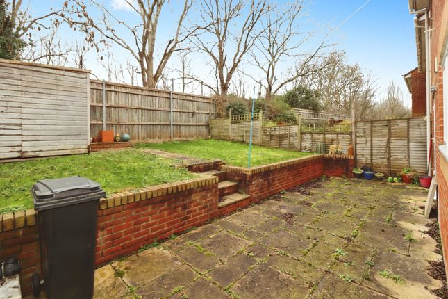 20, Barkleys Hill, Bristol photo 2