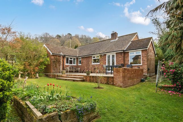 33, Phillips Hatch, Guildford photo 2