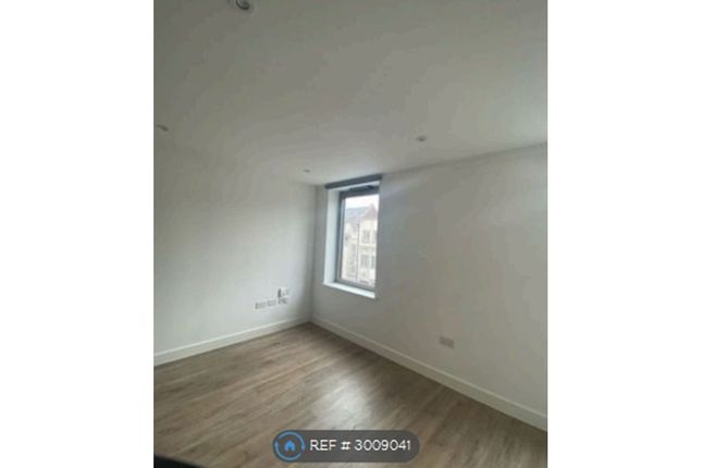 Flat, High St, Colchester photo 4