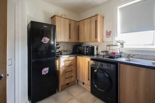 27, Dunrod Street, Glasgow photo 5