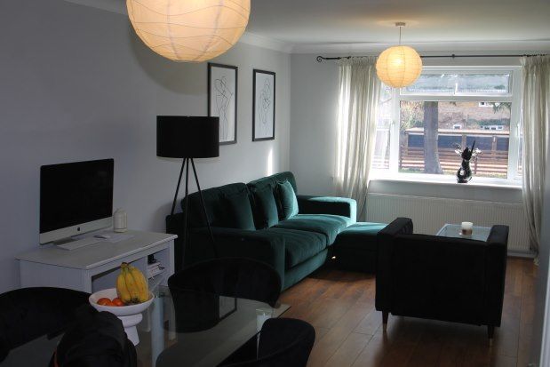 Flat to rent in Elsa Court, Beckenham