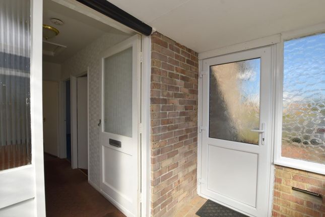 35, The Fairway, Romney Marsh photo 4