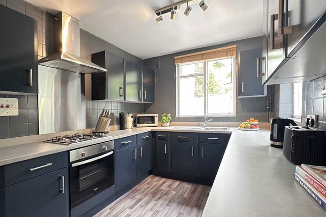 143, Copleston Road, London photo 3