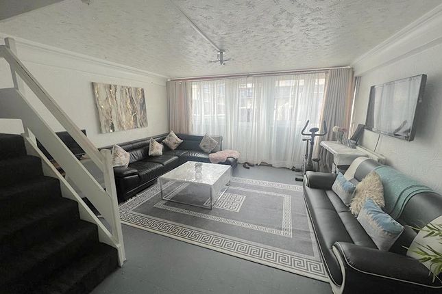 Terraced house to rent in Redwood Estate, Heston, Hounslow