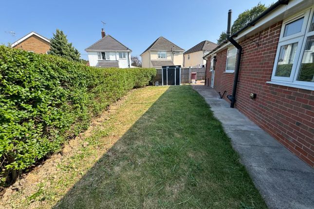 43, North Road, Chesterfield photo 2