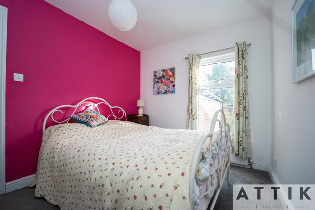 End terrace house for sale in Bungay Road, Halesworth