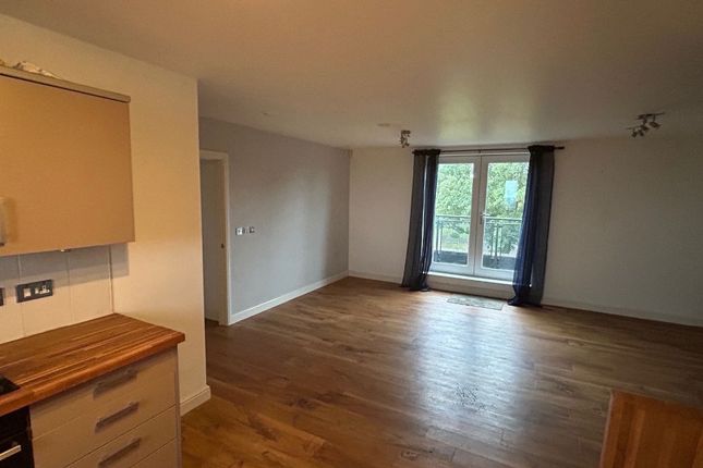 Apartment 35, Palace Court, Stoke-on-Trent photo 2