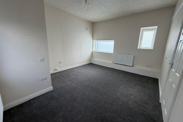 1, Flat 4 1 Senhouse Street, Workington, Flat 4 1 Senhouse Street, Workington, Workington photo 4