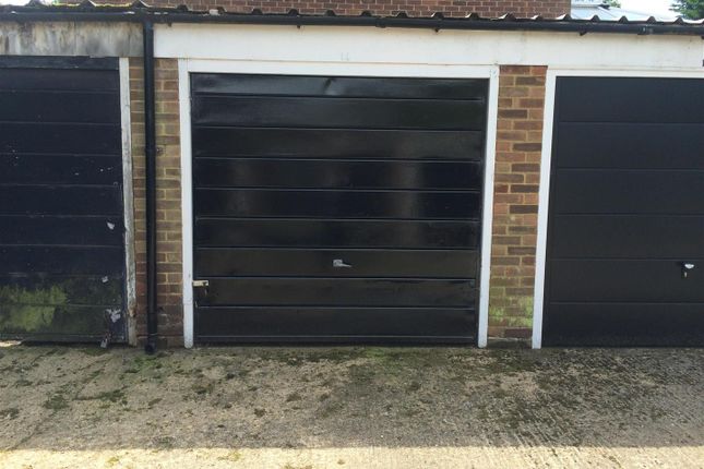 Thumbnail Parking/garage to rent in Hennel Close, Forest Hill