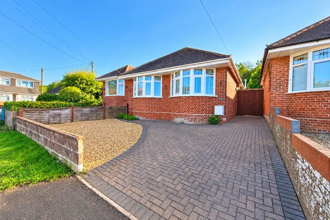 2-bed bungalow on Southampton, £1,600/mo