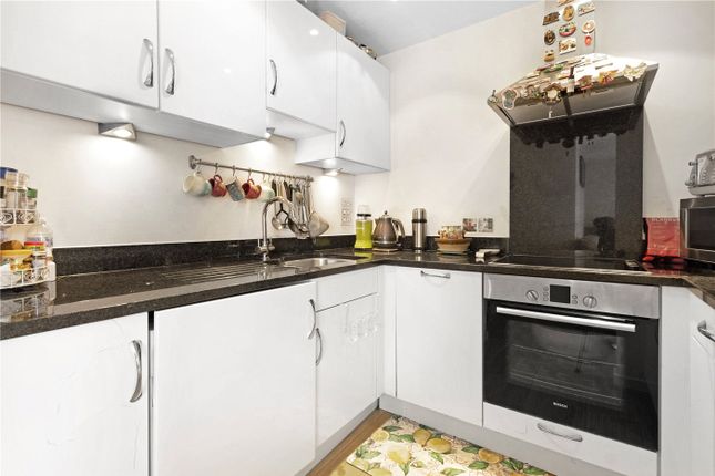 12, Ashdown Court, Highwood Close photo 4