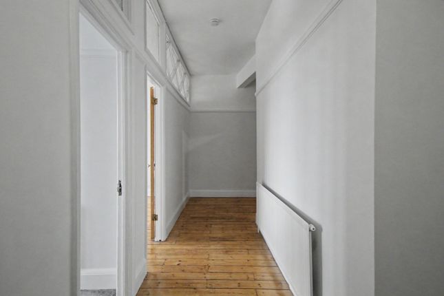 122b Avenue Mansions, Alexandra Park Road, Muswell Hill, N10 2AH, Muswell Hill photo 4
