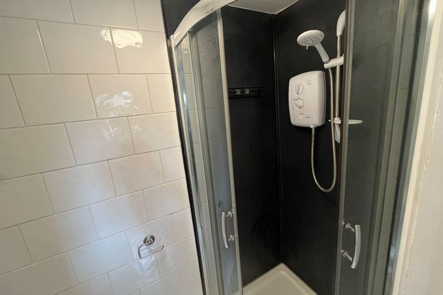 Flat 1 Room 4 31A, Junction Road, London photo 5