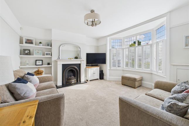 9, Mayfield Avenue, Stratford Upon Avon photo 2