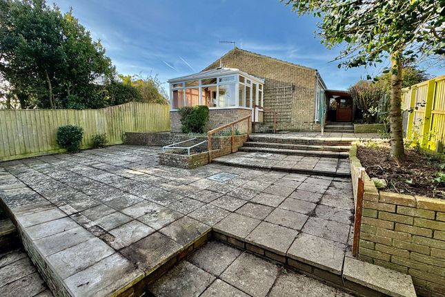 8 Ashley Way, Newport photo 3