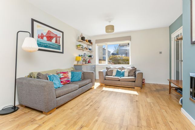 28, Marchbank Way, Balerno, Edinburgh photo 4